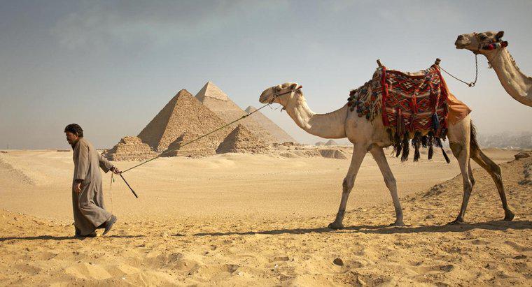 Ile piramid jest w Egipcie?