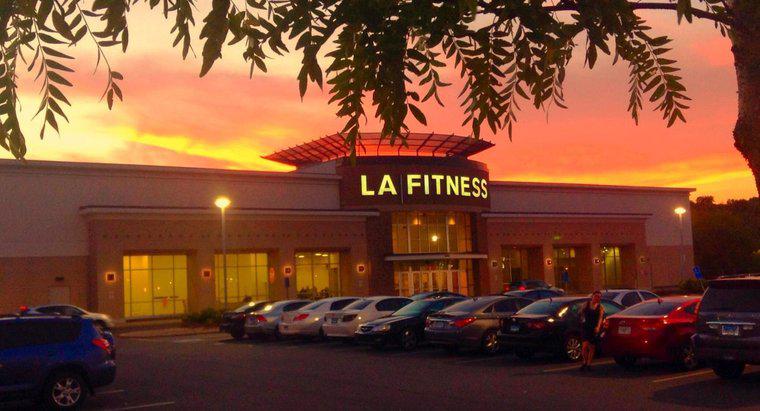 Czy LA Fitness ma specjalne oferty członkostwa?
