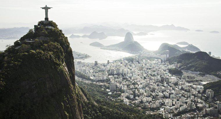 Jaka jest populacja Rio De Janeiro?