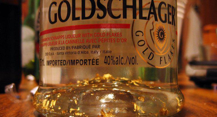 Jakie są złote płatki w likierze Goldschlager?