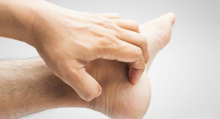 Co powoduje Itchy Dłonie i stopy?