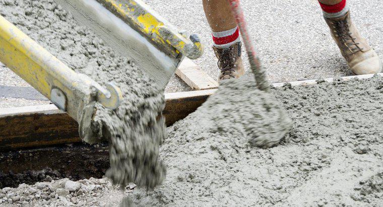 Czy możesz zalać beton w deszczu?