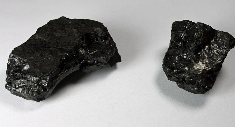 Z czego jest wykonany węgiel?