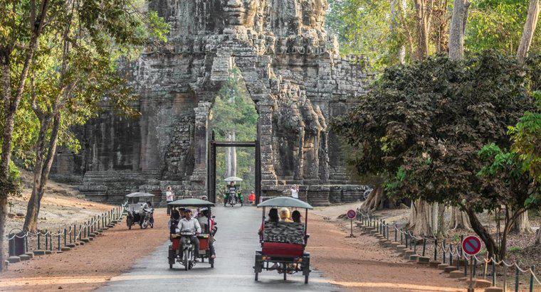 Jaka jest poprzednia nazwa Kambodży?