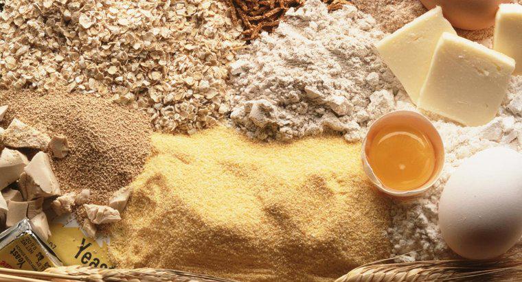 Jaka jest różnica między mąką kukurydzianą a kukurydzianą?