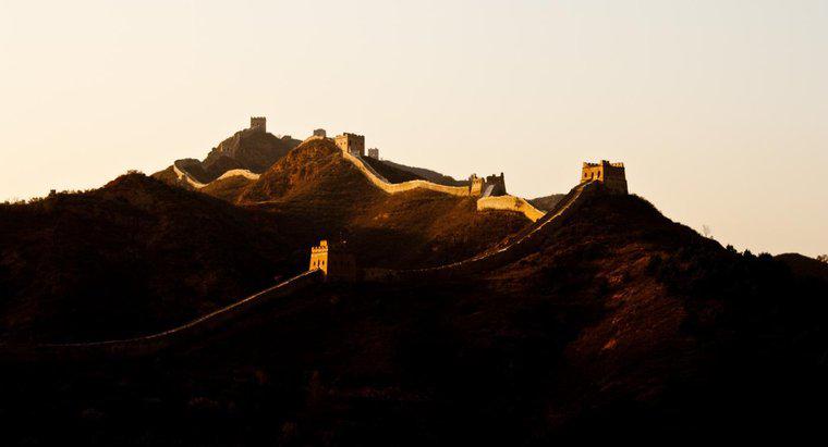 Ile kosztowało wybudowanie Wielkiego Muru Chińskiego?
