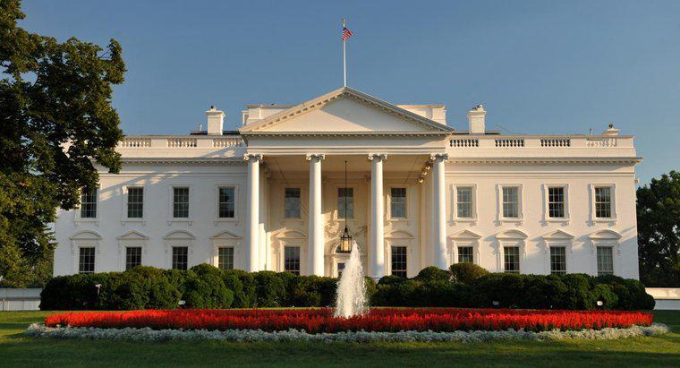 Ile pokoi jest w Białym Domu?