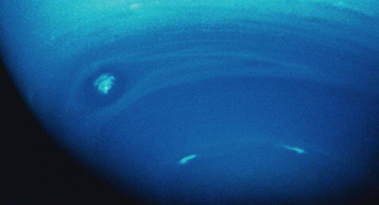 Jaką atmosferę ma Neptun?