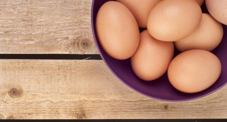 Jak długo jaja pozostają nieschłodzone?