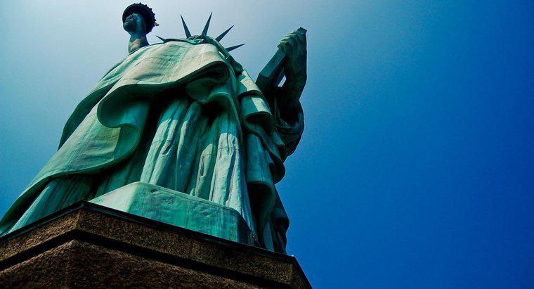 Dlaczego Francja oddała Statuę Wolności do Stanów Zjednoczonych?