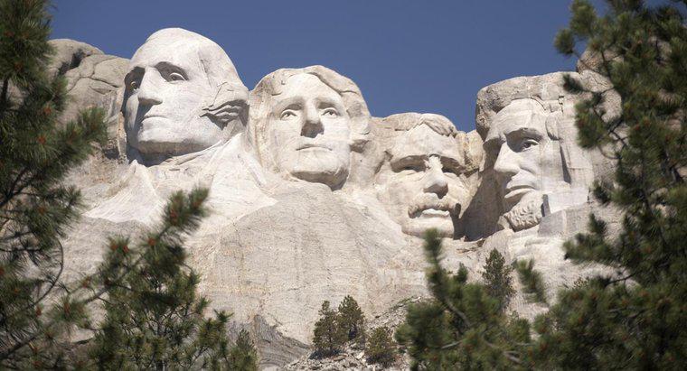 Dlaczego Teddy Roosevelt na Mt. Rushmore?