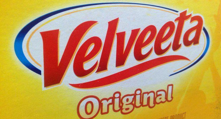 Jakie są niektóre przepisy na pieczony makaron z serem Velveeta?