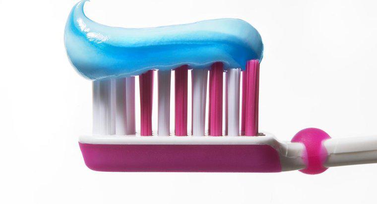 Jakie są najlepsze 10 marek pasty do zębów?