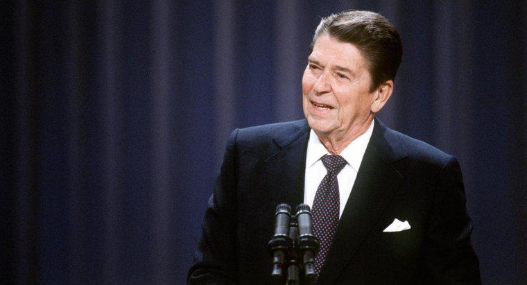 Dlaczego zadzwonili do Ronalda Reagana "The Gipper"?