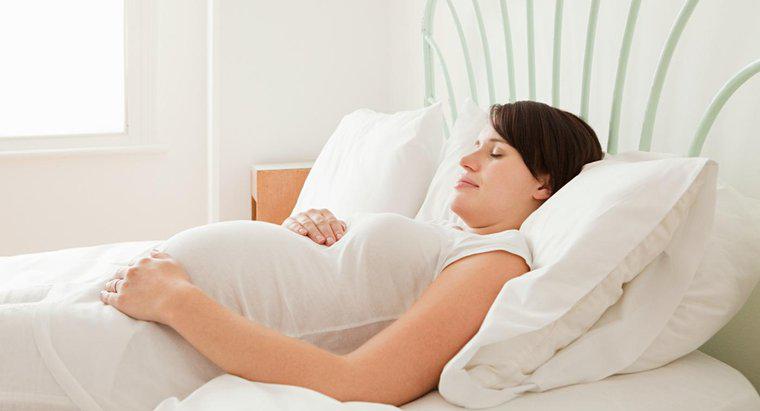 Kiedy tworzy się wtyczka śluzu podczas ciąży?