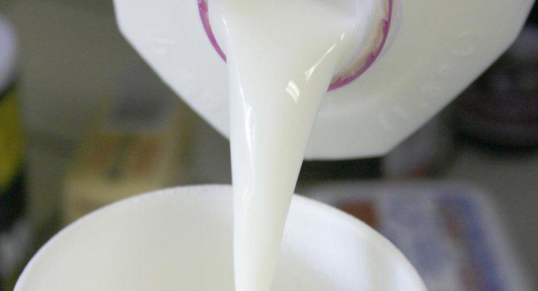 Dlaczego mleko zmienia się w kwaśne?