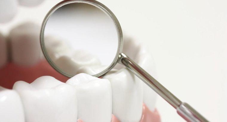 Jak dbać o szkliwo na zębach?