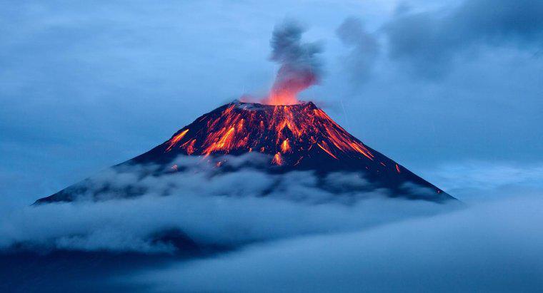 Jakie są nazwy niektórych znanych wulkanów?