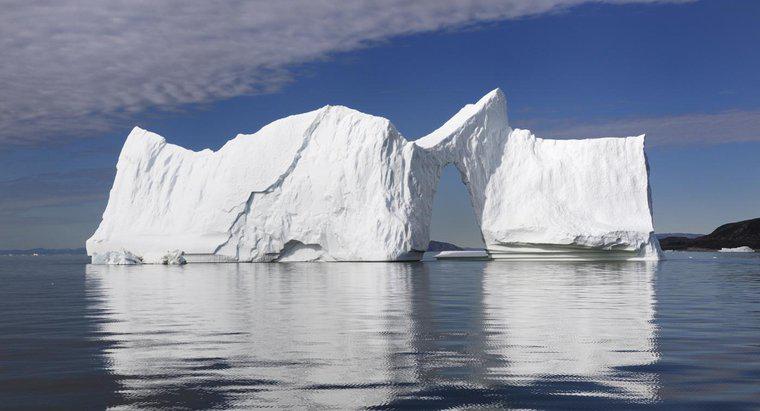 Jakie są interesujące fakty dotyczące gór lodowych?