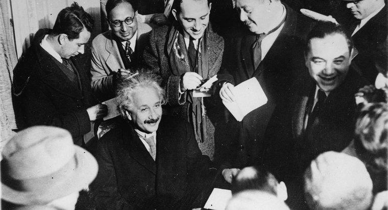 Jakie były cechy charakteru Alberta Einsteina?