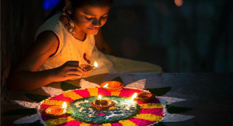 Co świętuje indyjski festiwal Diwali?