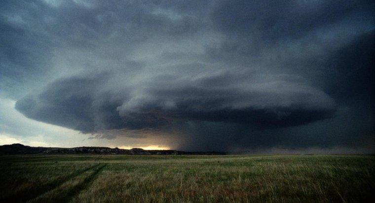 Czy ostrzeżenie o tornadzie jest gorsze od zegarka Tornado?