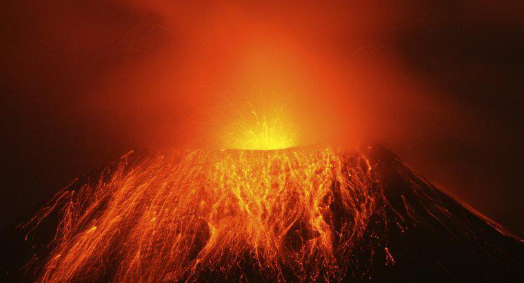 Jak wybuchają wulkany?