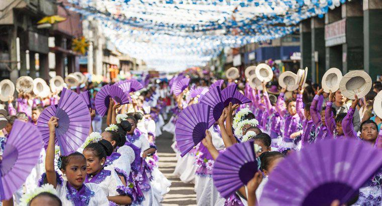 Jakie są cele filipińskiego tańca ludowego?