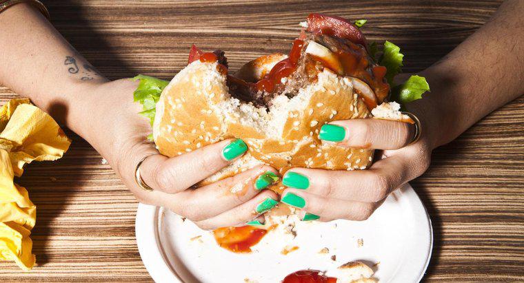 Dlaczego niezdrowe jedzenie nie jest zdrowe?