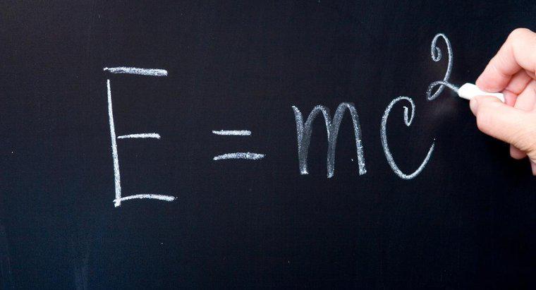 Co oznacza "E = mc²"?