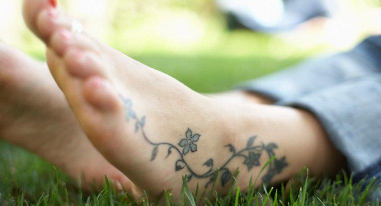 Jak długo robią tatuaże na stopie?