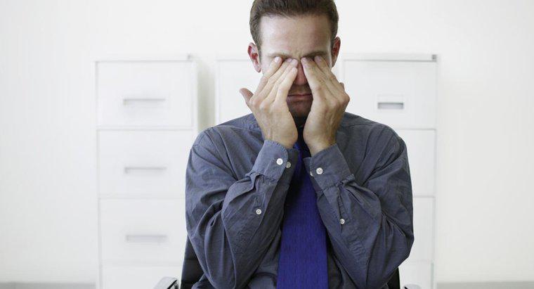 Jakie są możliwe przyczyny bólu oka?