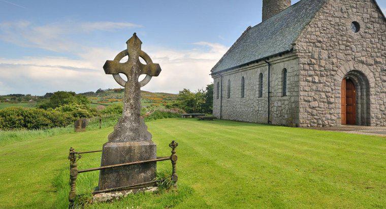 Co symbolizuje krzyż celtycki?