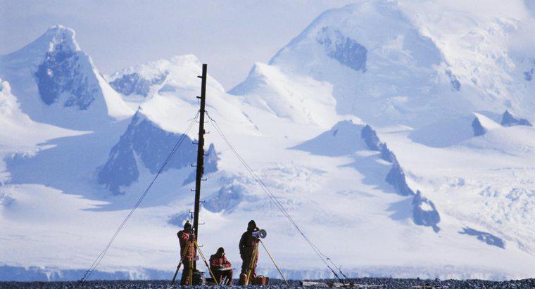 Jakiego rodzaju rzeczy uczą się naukowcy na Antarktydzie?