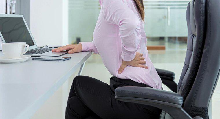 Co może powodować niższy ból pleców u kobiet?