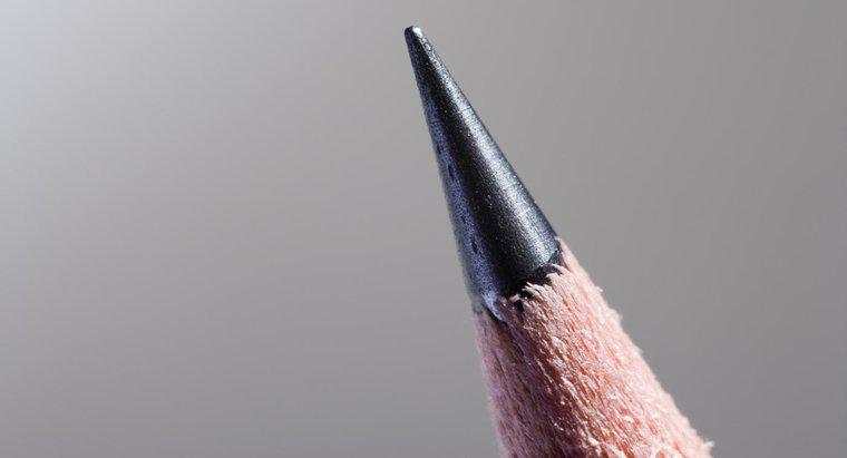 Z jakiego materiału jest ołów wewnątrz ołówka?
