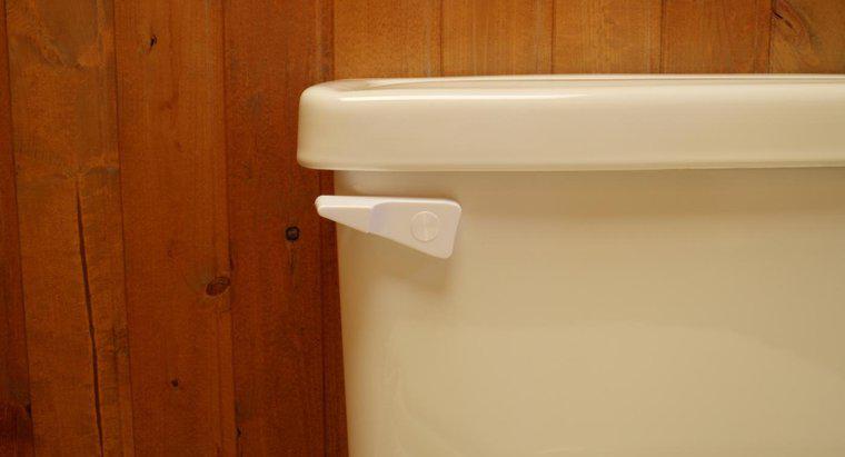 Dlaczego toaleta powoduje hałas po płukaniu?