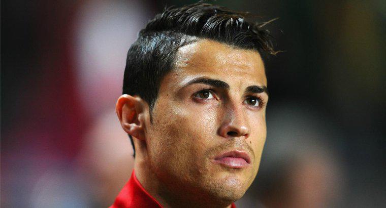 Który żel do włosów czy używa Cristiano Ronaldo?