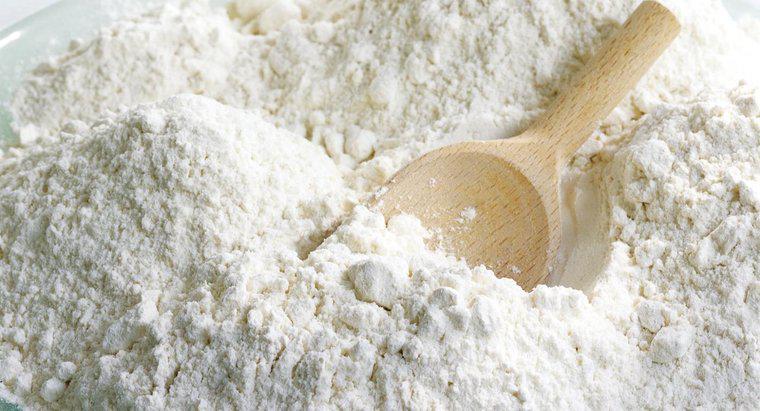 Ile kubków jest w 1 kilogramie mąki?