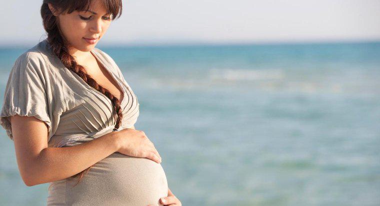Czy jest możliwe, aby miesiączkować podczas ciąży?
