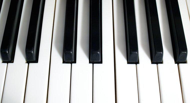 Z czego pochodzą klucze fortepianowe?
