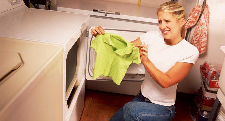Jak naprawić ubrania, które skurczyły się w suszarce?