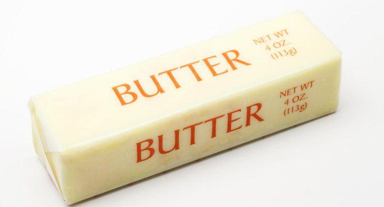 Ile jest łyżek w jednym paluszku masła?