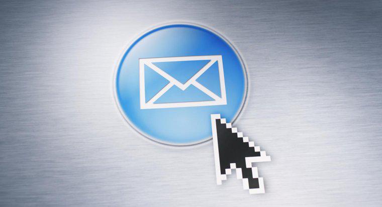 Jak wysłać wiadomość e-mail?