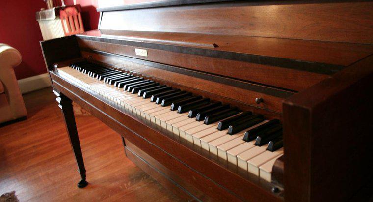 Jaka jest średnia waga pianina?