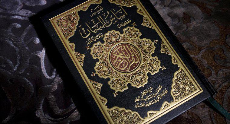 Jak nazywa się Święta Księga Islamu?