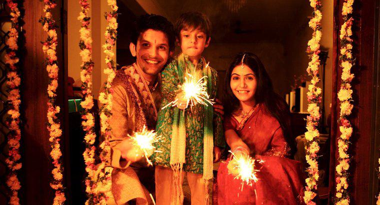 Jak Hindusi świętują Diwali?