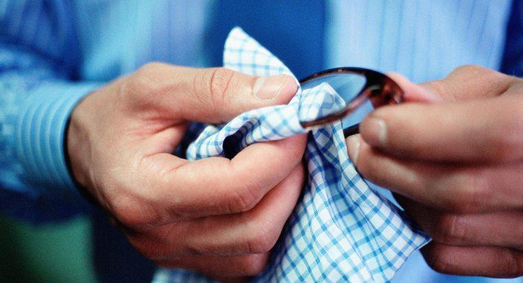Czy możesz naprawić zarysowania w okularach do oczu?