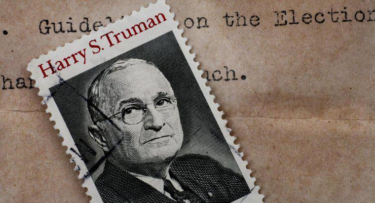 Jaki był cel Doktryny Trumana?
