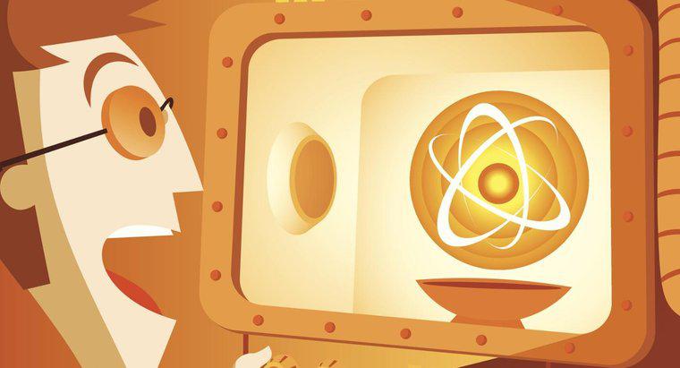 Co John Dalton odkrył o atomie?